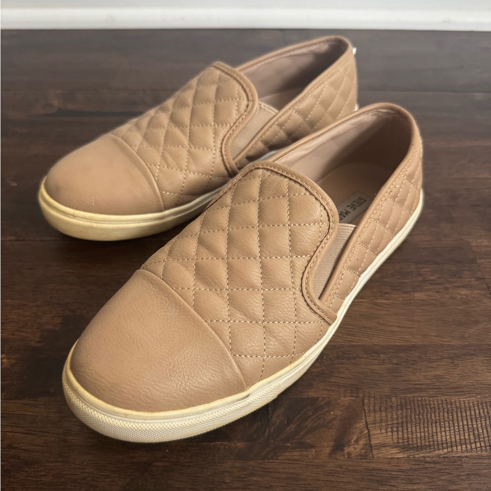 Steve Madden Women’s Beige Quilted Slip-On Shoes - Picture 2 of 8